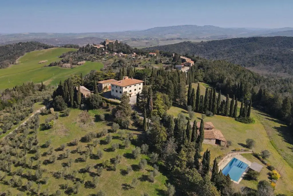 Villa di Montegemoli