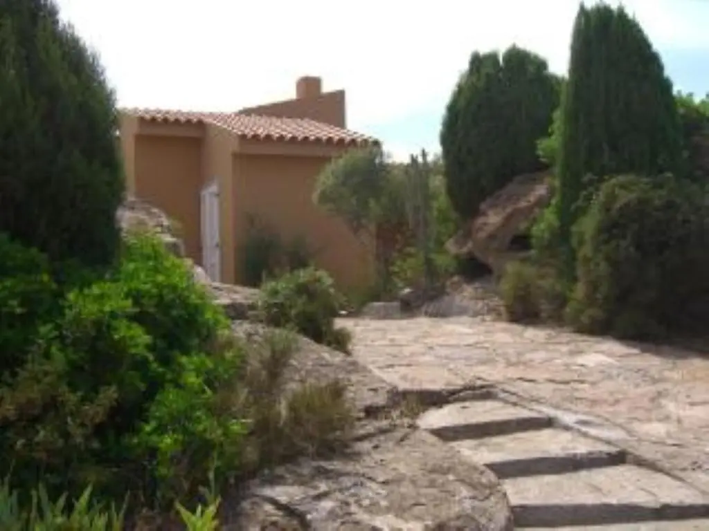 B&B Domus Oriens – monolocale indipendente in villa