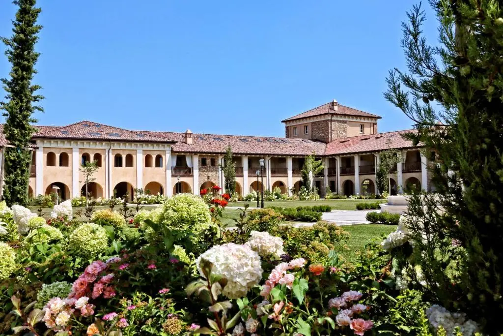 Golf Apartments Lake Garda