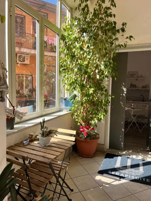 B&B Serapisuite