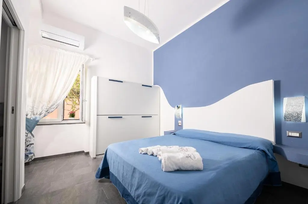 La Magnolia Rooms