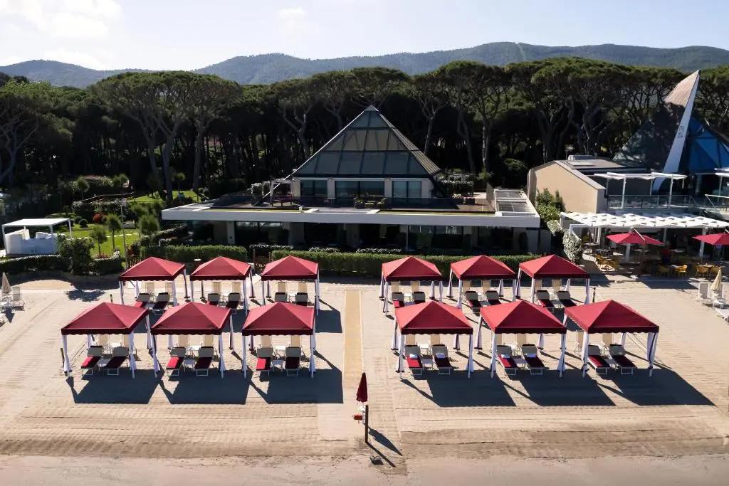 Cala Beach Resort