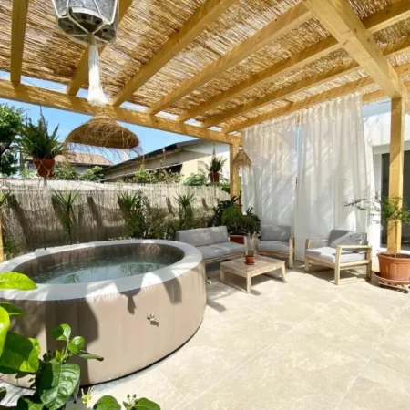 Pathos bnb