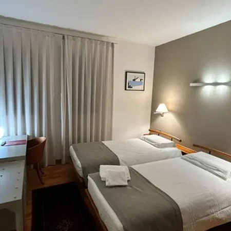 HOTEL CENTRALE ELI CAFFE