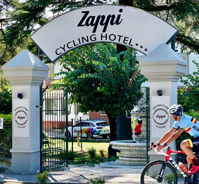 Zappi Cycling Hotel