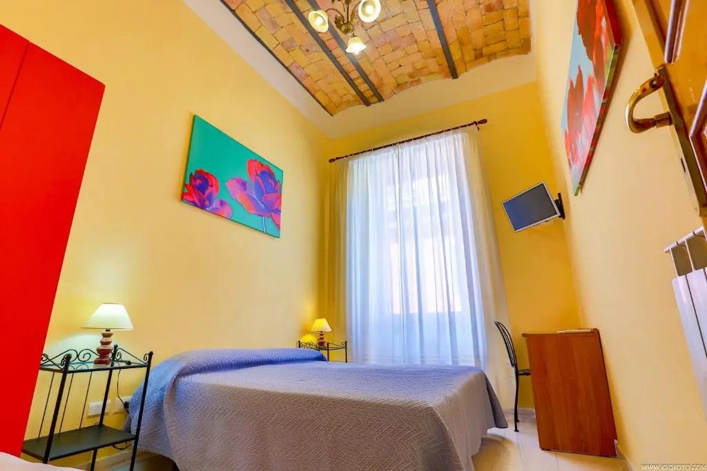 Gordon Apartment
