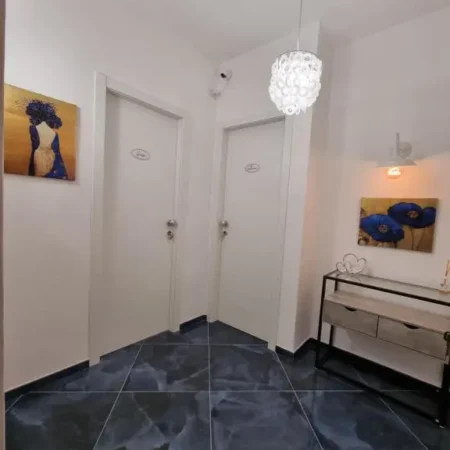 Juno Apartments