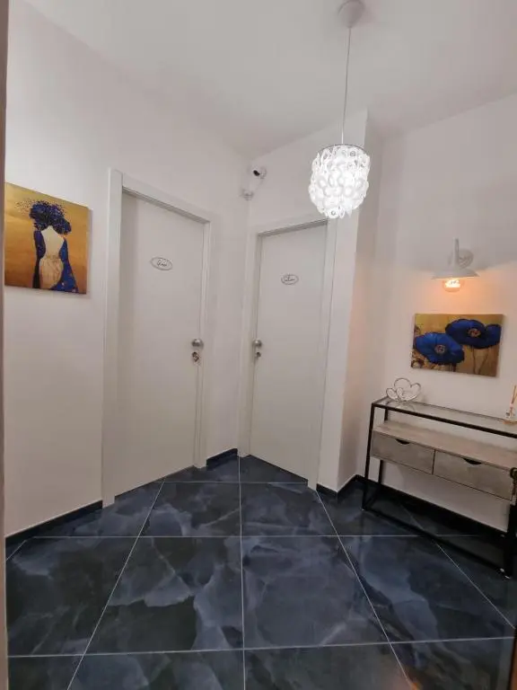 Juno Apartments