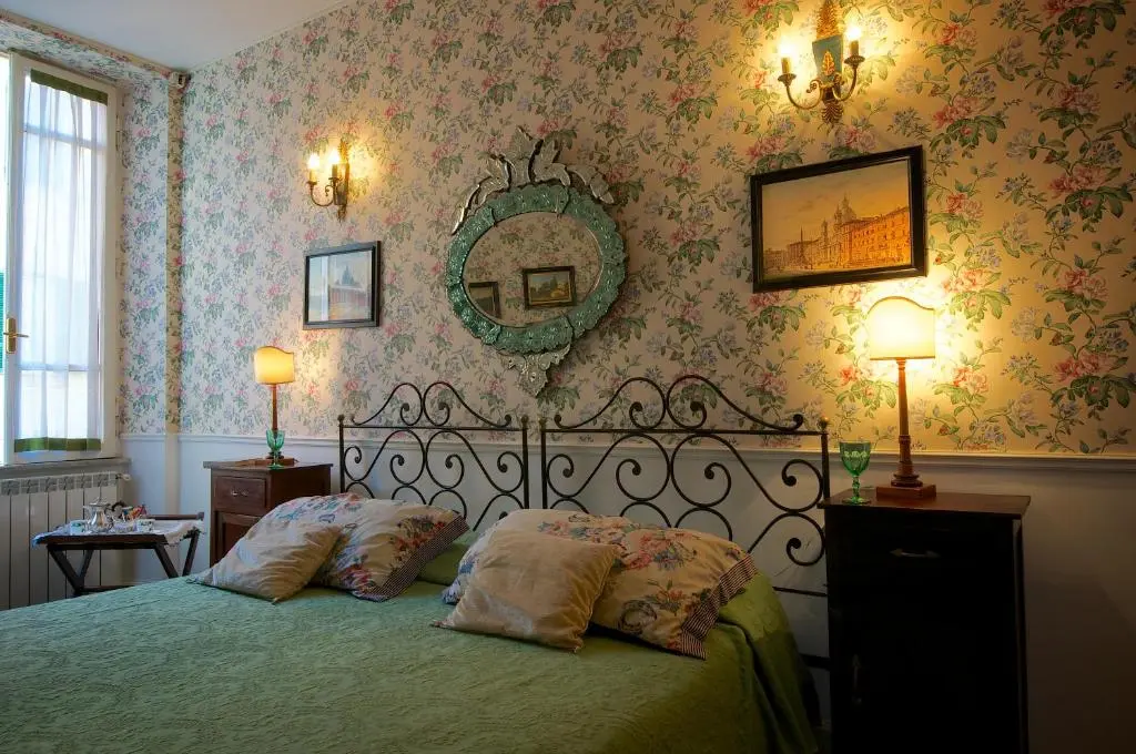 Guest House Arco dei Tolomei