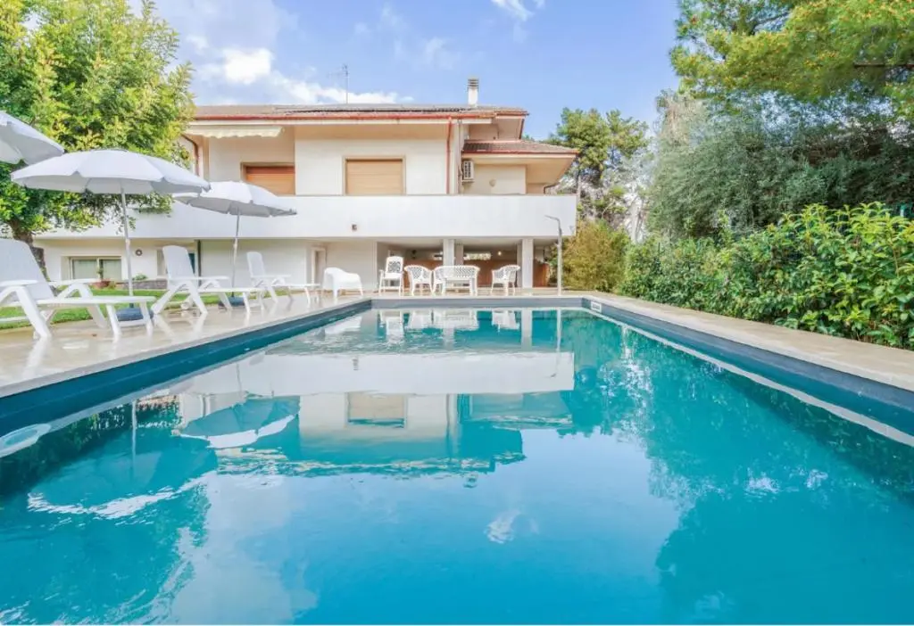 Zacchitella Garden House