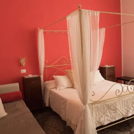 Bed and Breakfast Domus Garibaldi – Salerno