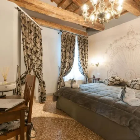 Muneghe Luxury Apartments