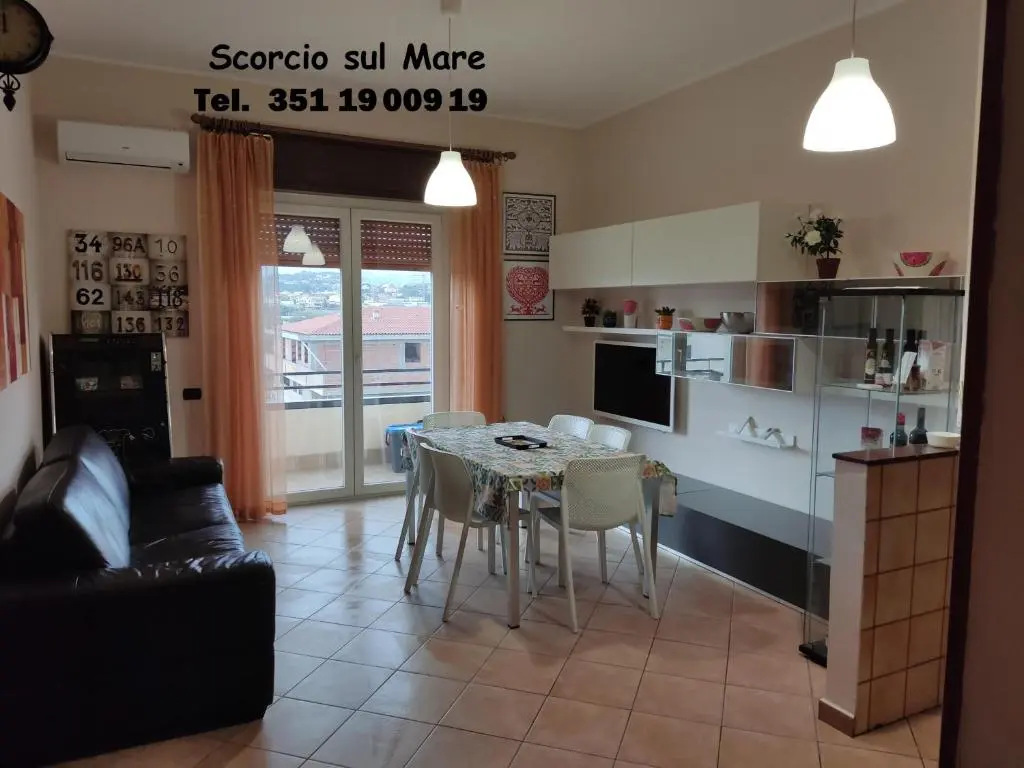 Scorcio Sul Mare