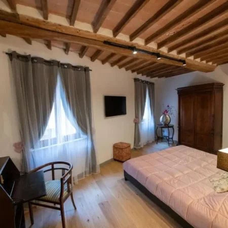 The Rose Suite