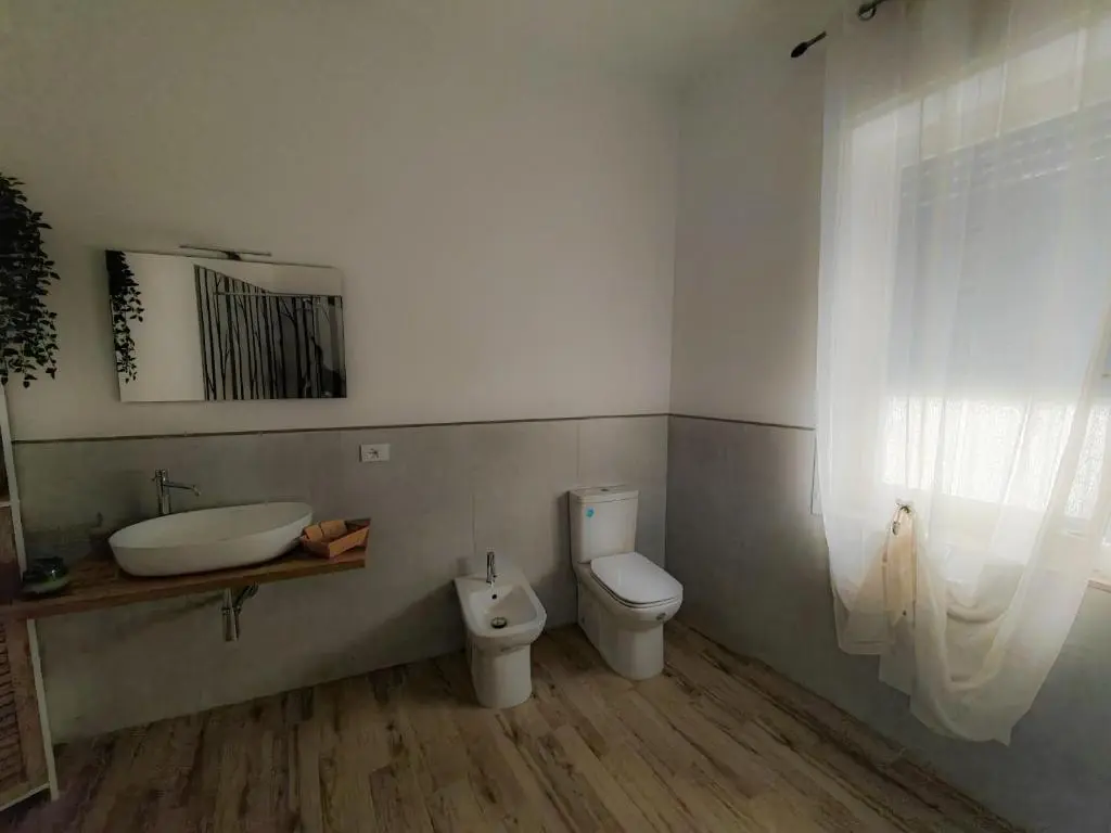 B&b