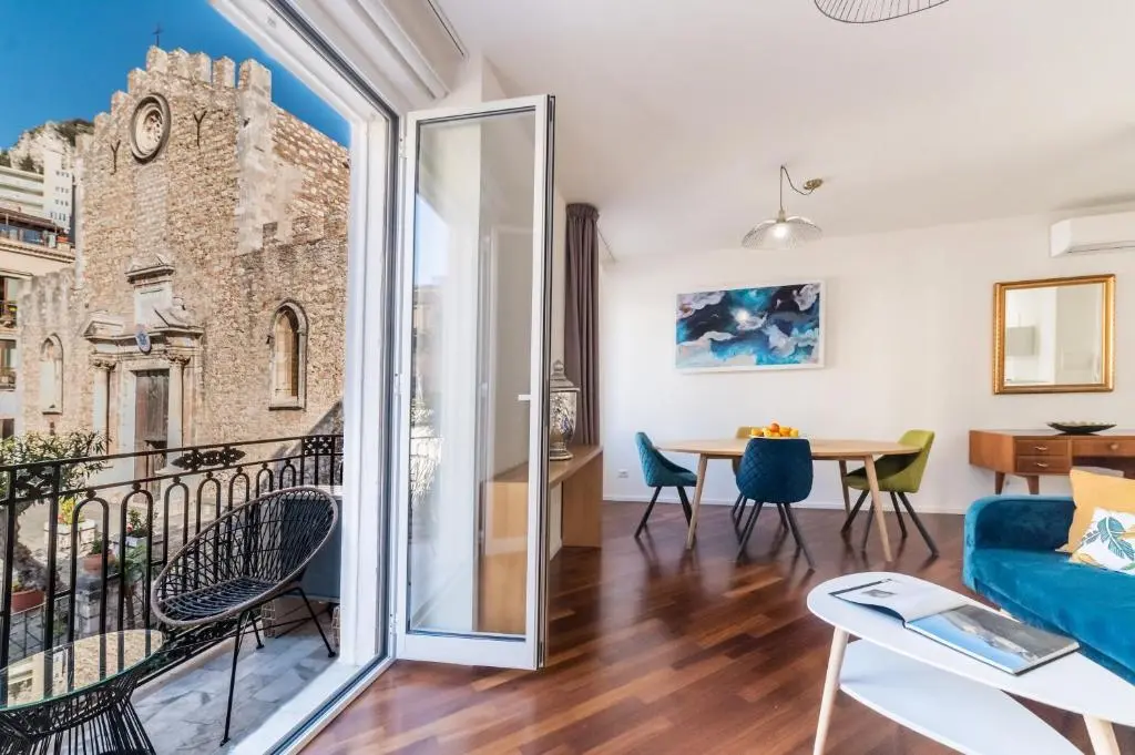 Castalia Apartments & Rooms
