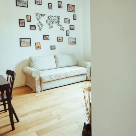 BRE Apartments – Gambero Flat