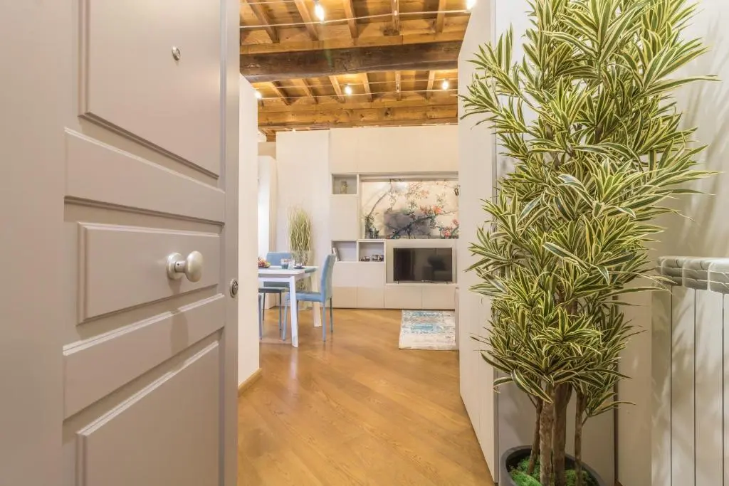 Tuscus Apartments